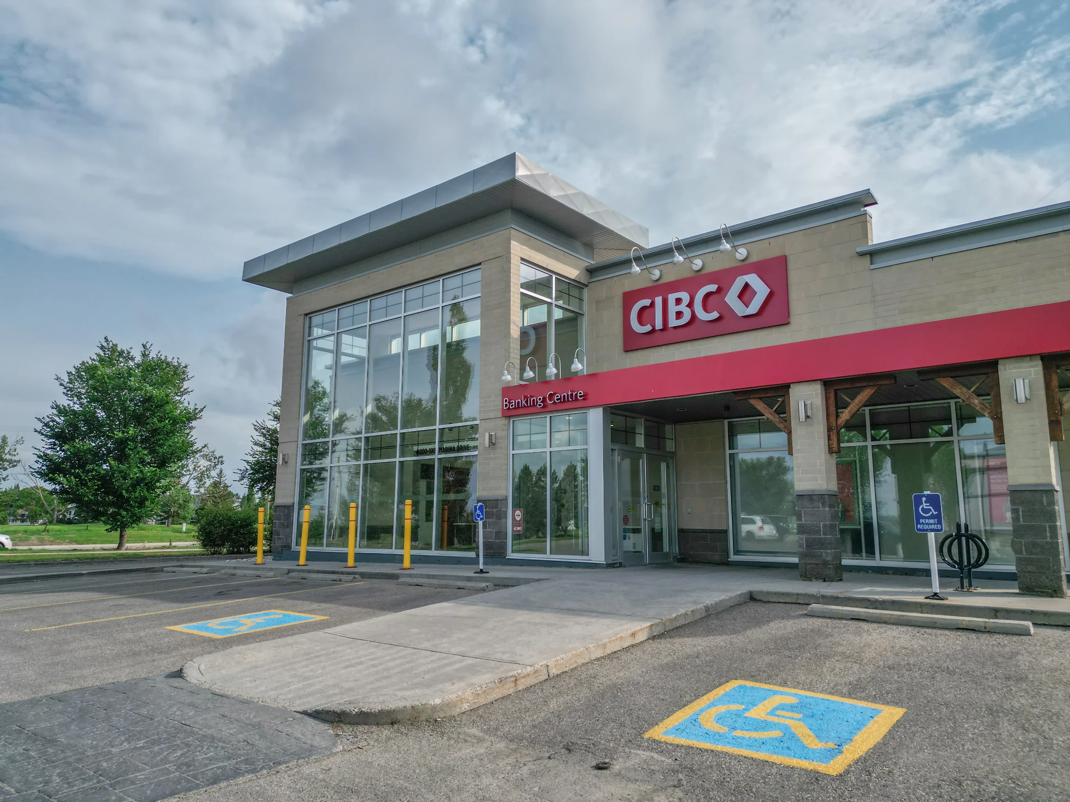 CIBC Bank Calgary Retail Plaza