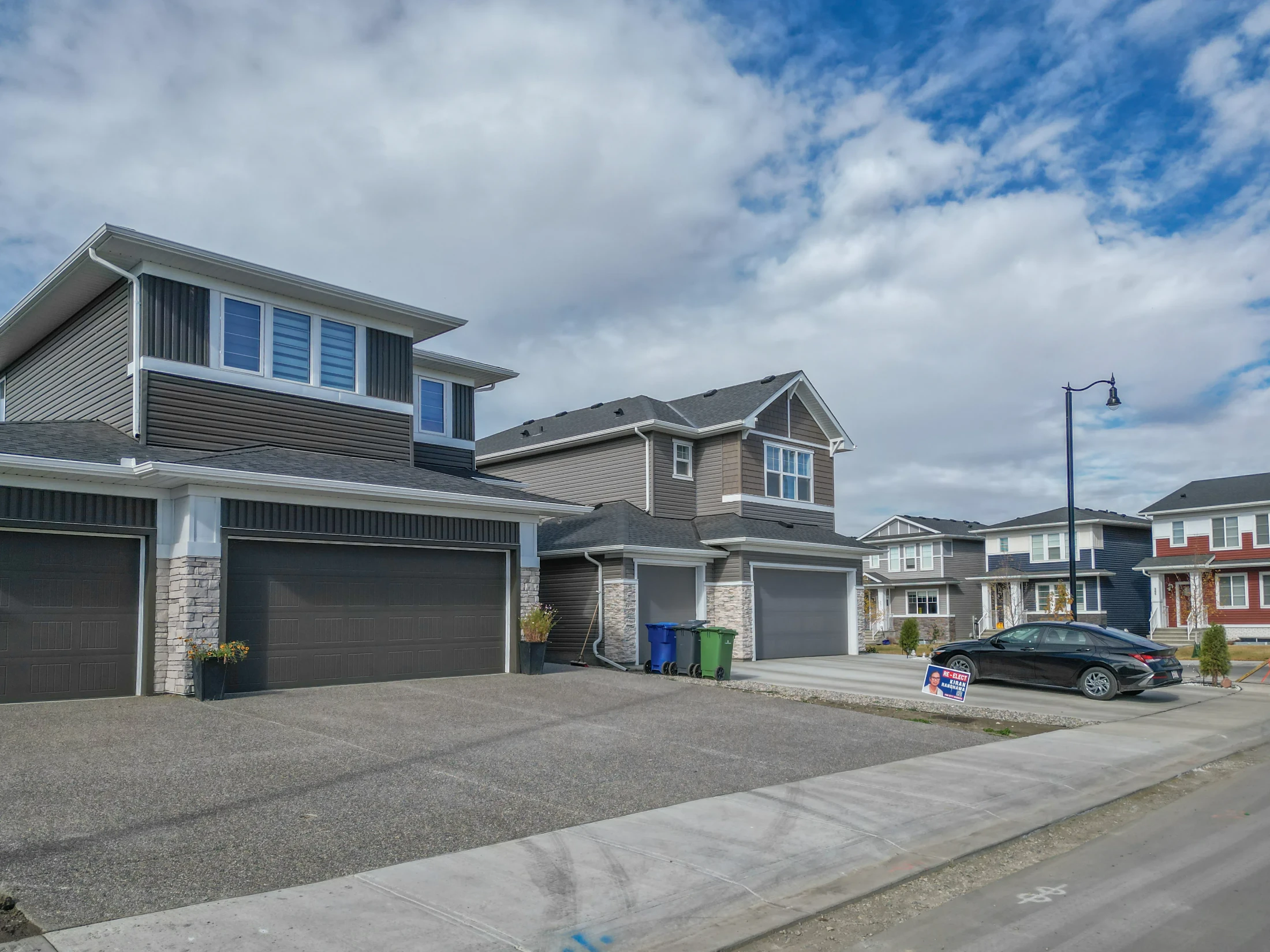 Triple Garage Chestermere