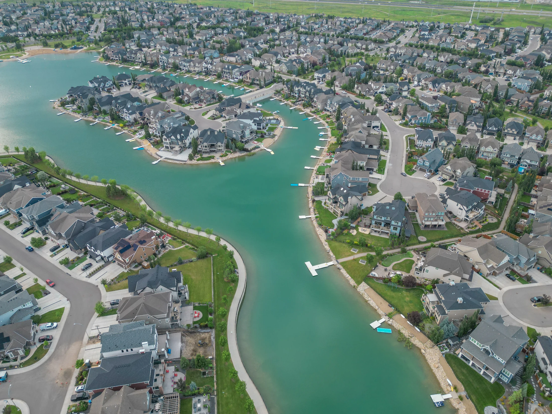 Community location and daily commute in Mahogany SE Calgary