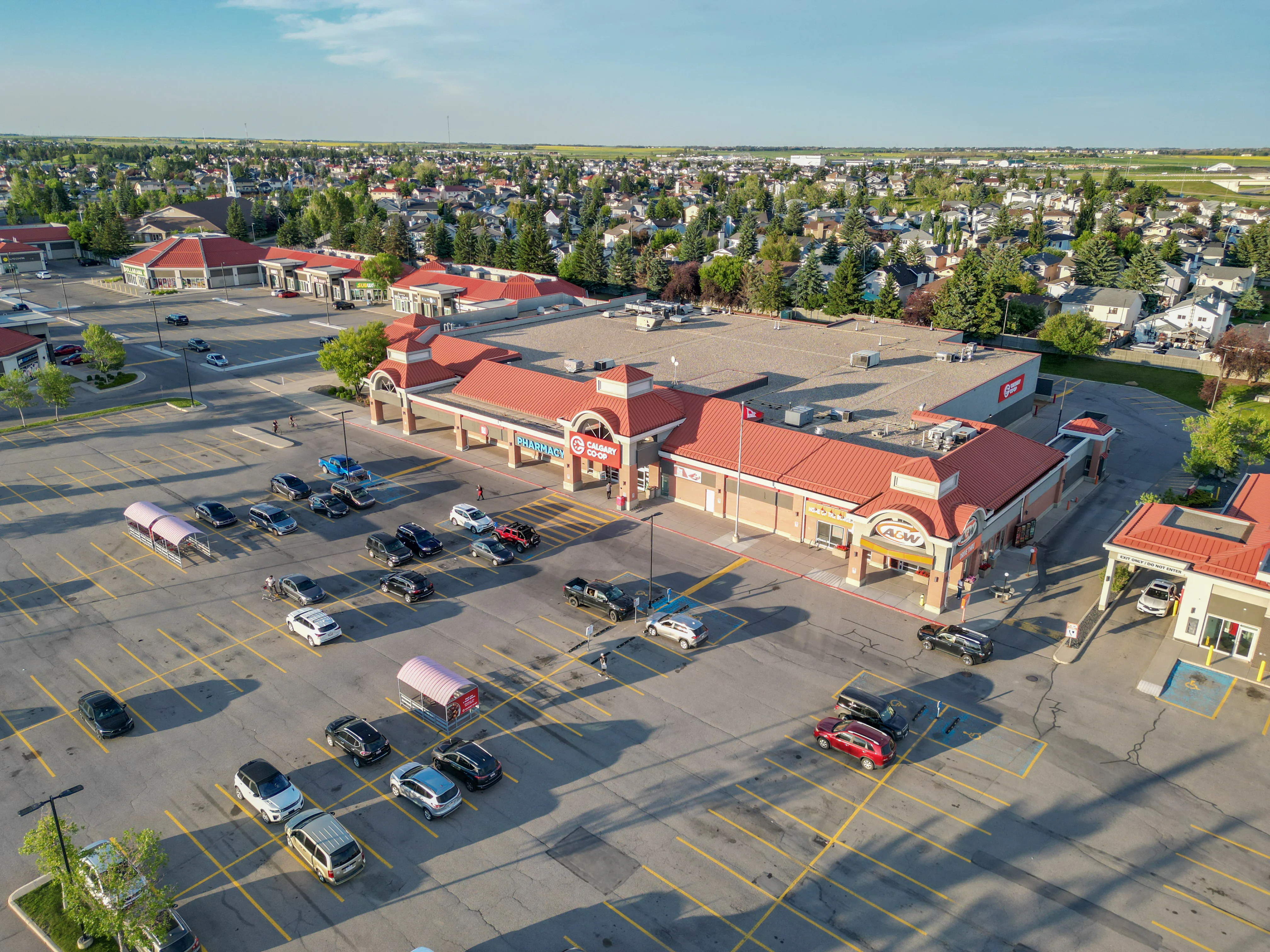 Detached Homes in Monterey Park Calgary