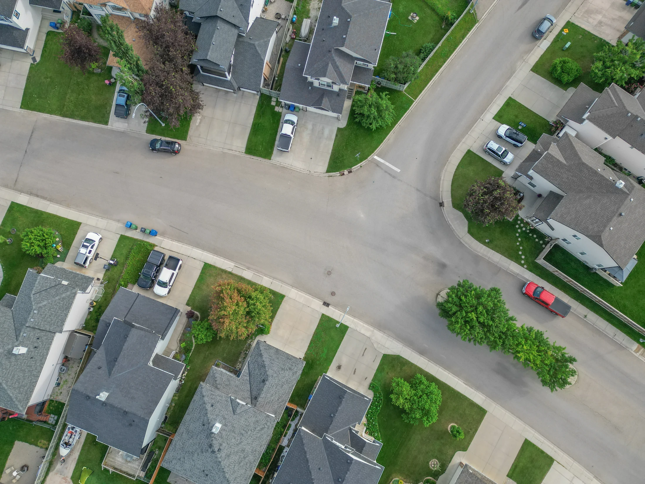 Detached homes in Rainbow Falls, Chestermere, Alberta
