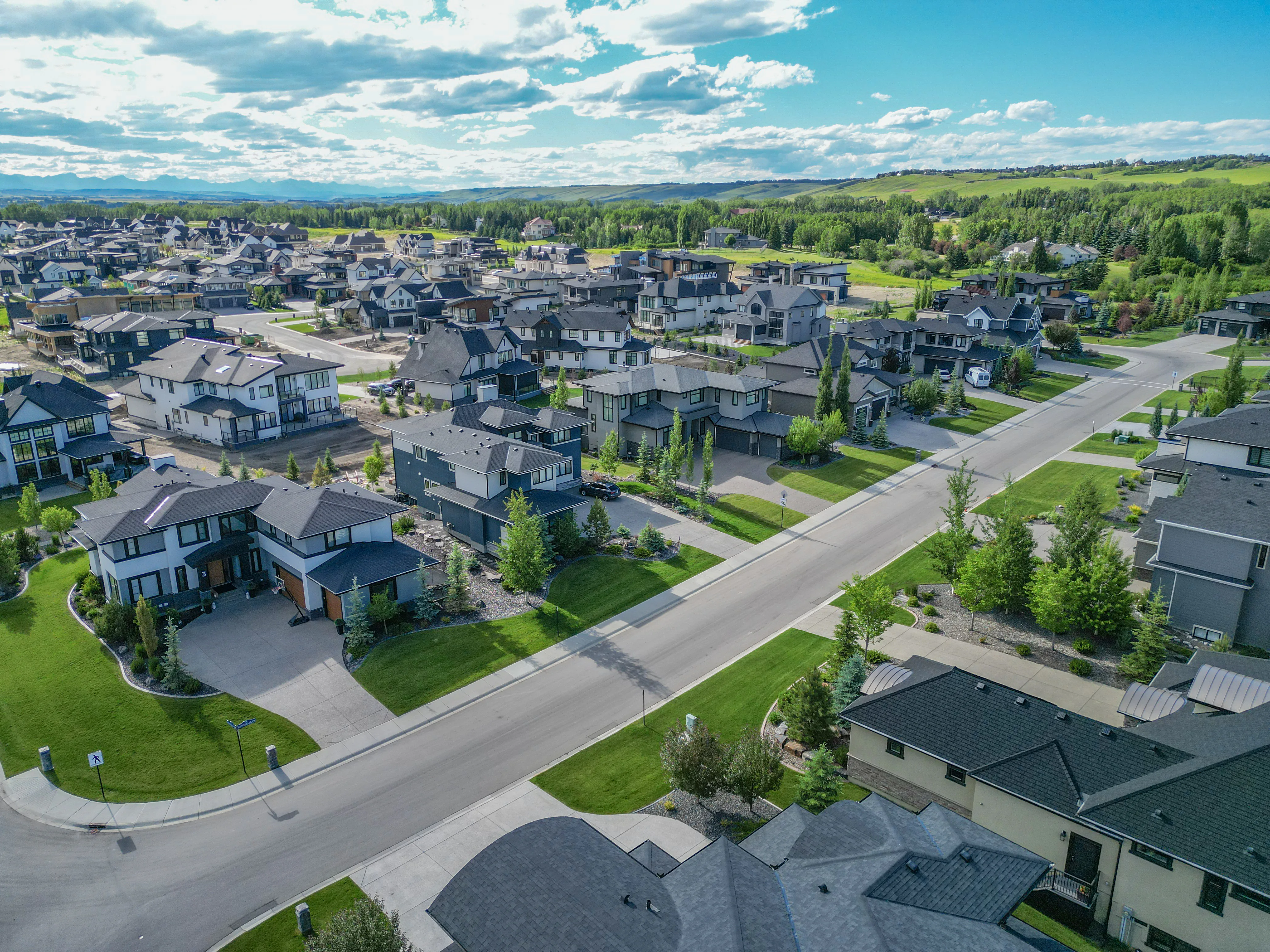 Estate home in Watermark at Bearspaw